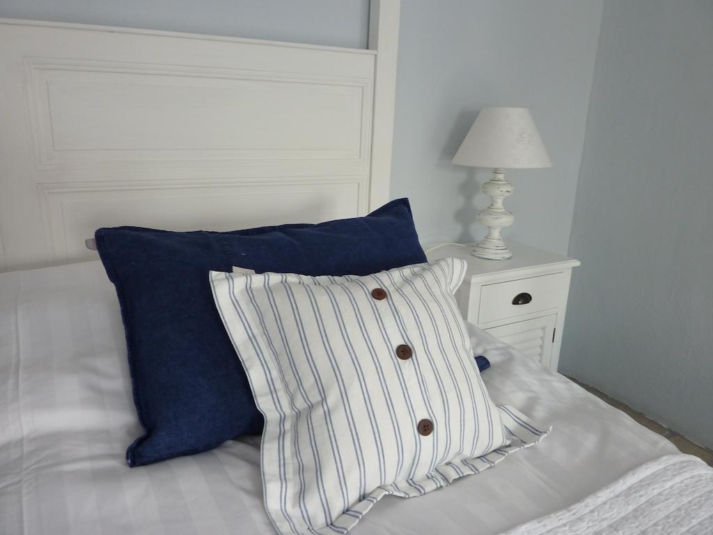Le Mas Del Sol Bed and Breakfast Bonnieux Rum bild